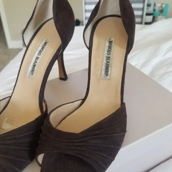 Manolo Blahnik Brown Heels - Picture 2 of 5
